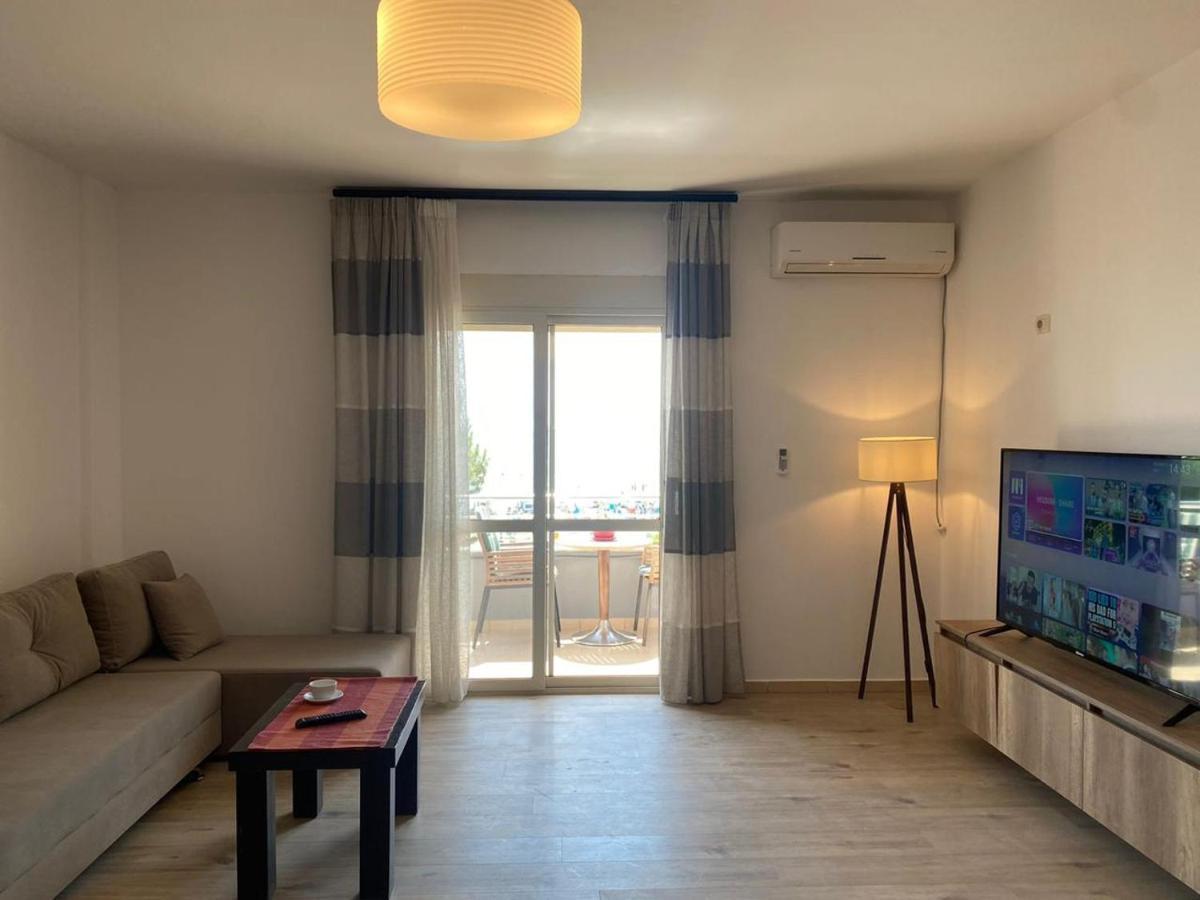 Rumar Hotel Дуррес Екстер'єр фото